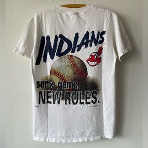 Vintage 90’s Indians MLB Nutmeg tee